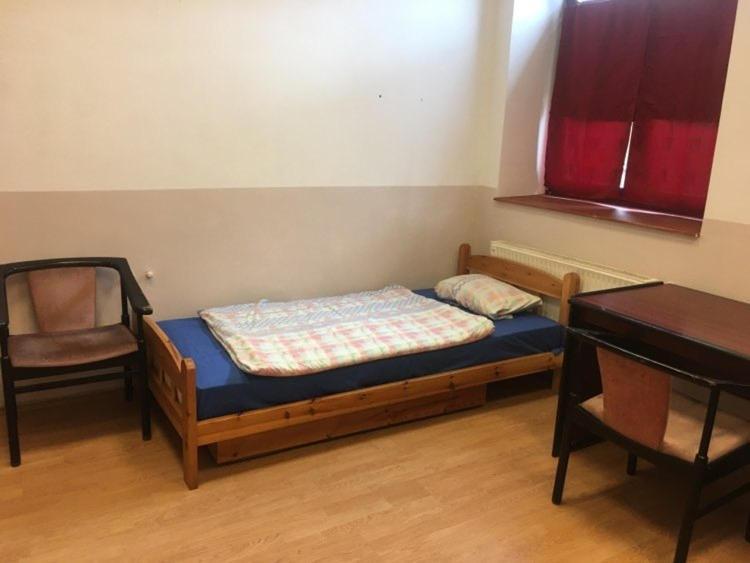 Goencoelhaz Hostel Vac Bagian luar foto